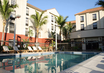 Hampton Inn and Suites Ft Myers Beach