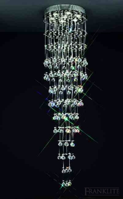 Franklite Constellation Modern crystal fitting with a height of 2m and comprising faceted lead crystal spheres