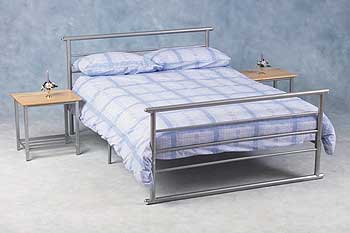 Furniture123 Capricorn Bed