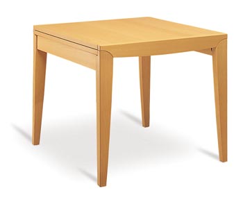 Italia BL82 Dining Table