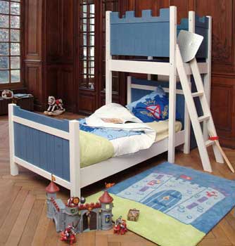 Furniture123 King Arthur Bed