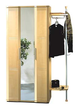 Furniture123 Laura Triple Wardrobe with Clothes Rail