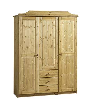 Furniture123 Lolland 3 Door Wardrobe