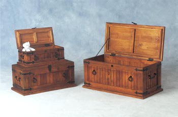Furniture123 Monteray 3 Chest Set