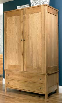 Furniture123 Newhampton Light Oak Large Double Wardrobe -