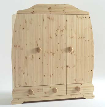 Furniture123 Pepino 3 Door Wardrobe