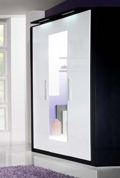 Furniture123 Strom 3 Door Wardrobe