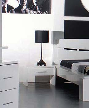 Furniture123 Zan Bedside Chest in White