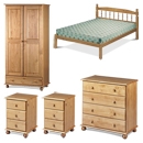 FurnitureToday Julian Bowen Pickwick pine Bedroom Set
