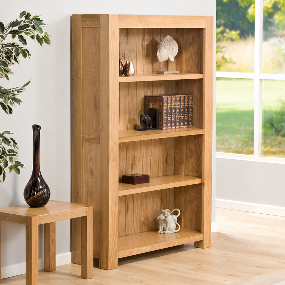 Gardens and Homes Direct Chepstow Oak Four Shelf Bookcase