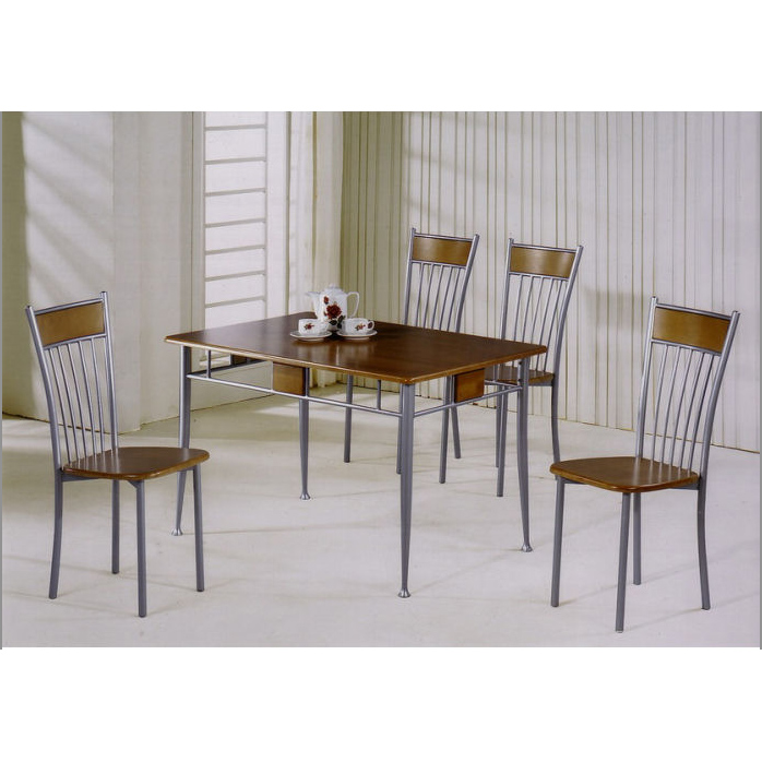 Gardens and Homes Direct Cherry Dining Table - BC