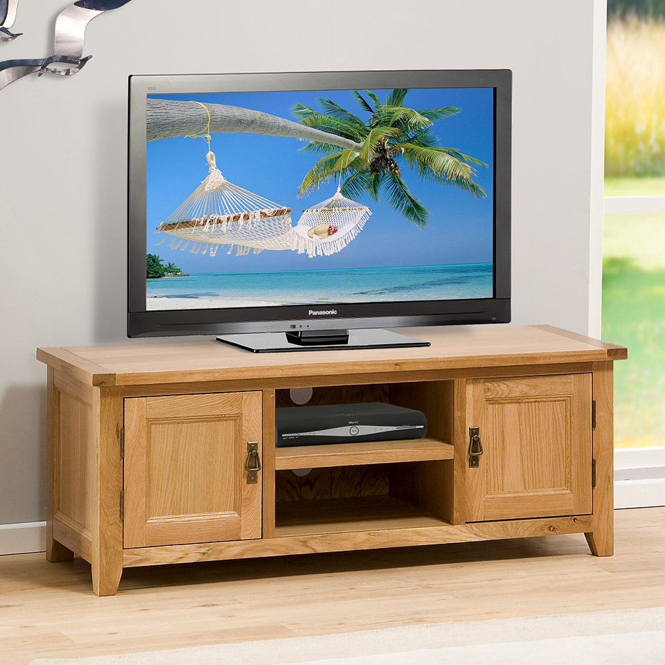 Gardens and Homes Direct Stirling Oak 1.3m TV Unit