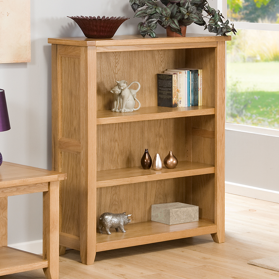 Gardens and Homes Direct Stirling Oak Medium Bookcase