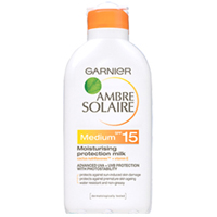 Garnier Ambre Solaire Protection Milk 15 200ml