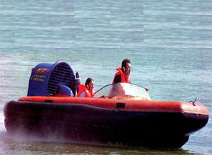 Getting Personal Hovercraft Driving Experience