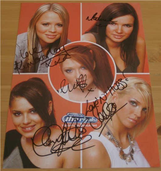 GIRLS ALOUD GROUP SIGNED A4 MAGAZINE PAGE