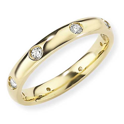 3mm 8 Diamond Court Shaped Wedding Ring Band In 18 Carat Yellow Gold