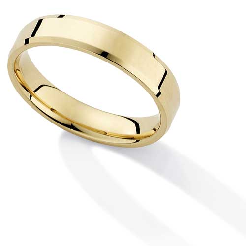 4mm Essential Flat-Court Bevelled Wedding Ring Band In 18 Carat Yellow Gold