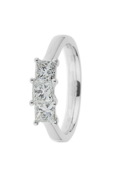 Goldsmiths Ardesco Platinum 3 Stone 1.00ct