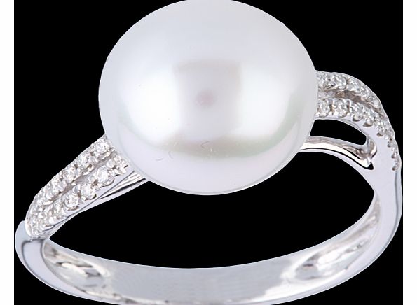 Goldsmiths Fresh Water Pearl Ring with Diamond Set
