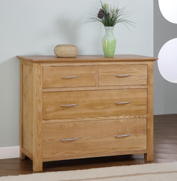 Greenwich Solid Ash 2 Over 2 Chest Of Drawers
