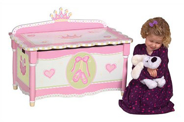 Guide Craft Swan Lake Toy Box