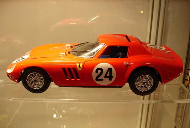 Ferrari 250 GTO #24 LeMans 1964 in Red