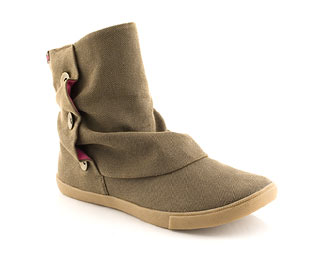 Guppy Love Canvas Ankle Boot