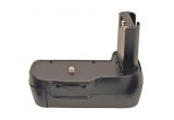 Double your power output to your Nikon D50 with the Hahnel HN-D50 Digital SLR Battery Grip.