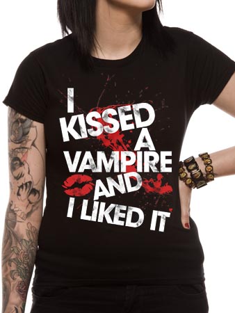 (I Kissed) Fitted T-shirt cid_8477SKBP