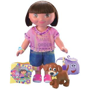 Fisher Price Dress-Up Adventure Dora