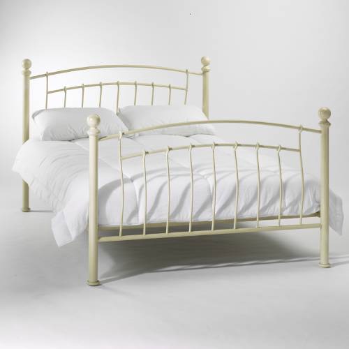 Hampshire Painted Bedroom and Dining Furniture Hampshire Painted Bed 46 Double 470.006