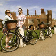 Hampton Court Cycle Tour plus Entrance to The