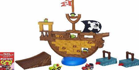 Hasbro Angry Birds Go Pirate Pig Attack Game