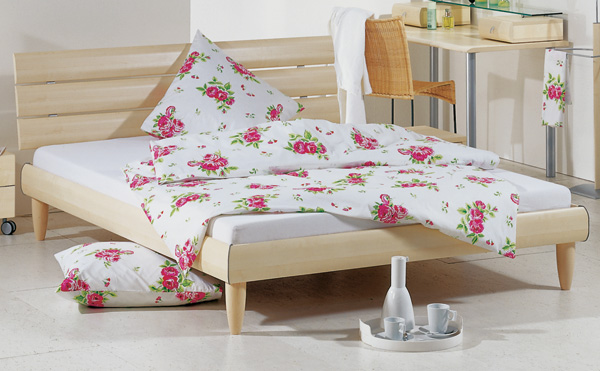 Hasena Modern Bilboa Legs- Tripa Headboard ( Maple ) Super