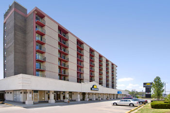 HAZEL PARK Days Inn Detroit North/Hazel Park