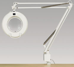 Magnifier Lamp 150mm Diameter Lens x3 Zoom