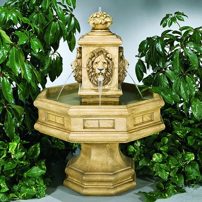 Henri Studios Classic Lion Fountain