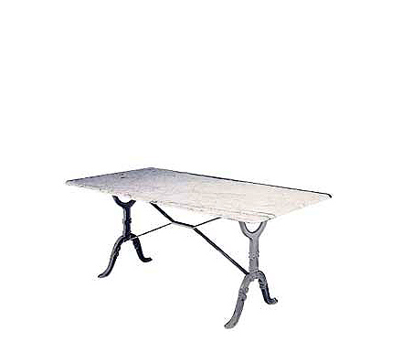 HND August Dining Table