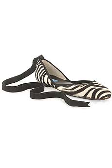 Hollywould Zebra print ballerina pumps