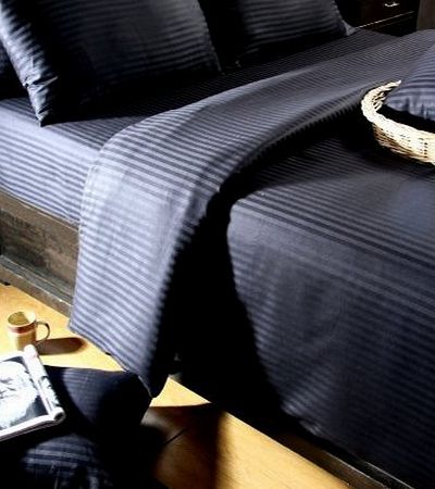 Homescapes - 330 Thread Count - ( Non - Twisted Yarn ) Ultrasoft - Black ( With Satin Stripe ) Duvet Cover and 2 Pillowcase Set - Double - 100 Egyptian Cotton Percale - Anti Dust Mite