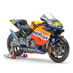RC211V - 2002 - #46 V. Rossi