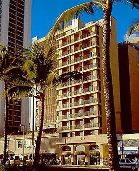 HONOLULU Aqua Waikiki Beachside Hotel