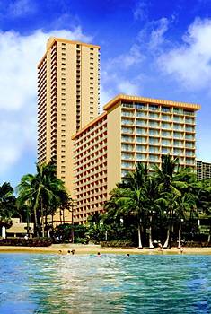 HONOLULU Pacific Beach Hotel