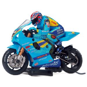 Hornby Scalextric Suzuki Rizla Reynolds