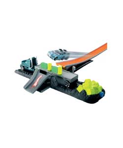 Hot Wheels Crashin Transport