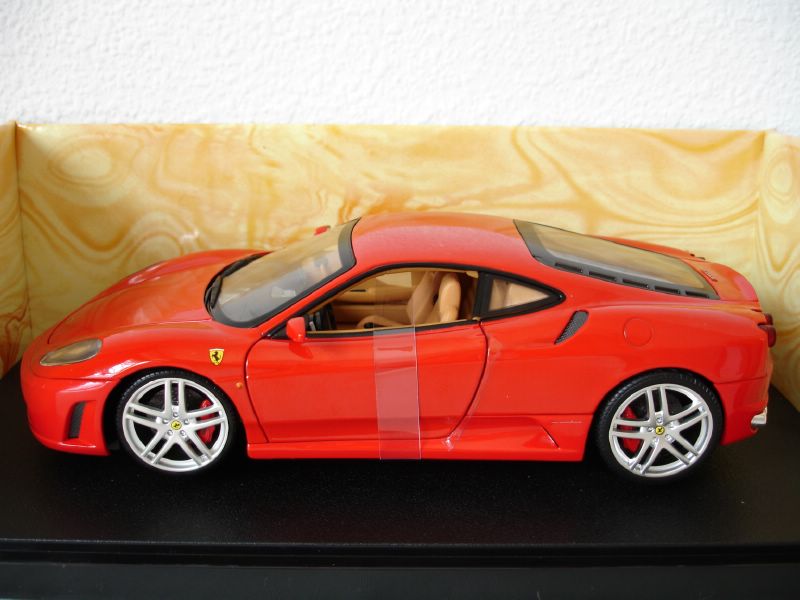 Hot Wheels Ferrari F430 in Red