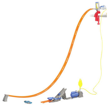 Hot Wheels Trick Tracks Deluxe Stunt Set -