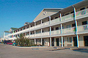 HOUSTON Sun Suites Of Hobby Clearlake