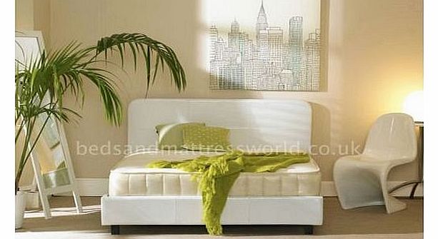 Houston White 5ft king size faux leather bed frame By Bedsandbeds (White)